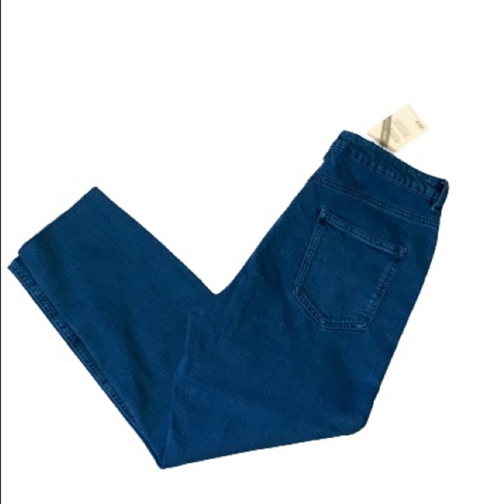 ASOS//Denim High Waisted Raw Hem Jeans 32” Petite